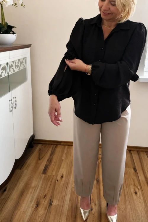 bluzka kwiat na rękawie.jpg