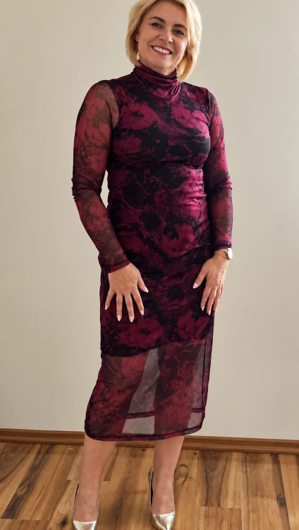 sukienka burgundowa.png